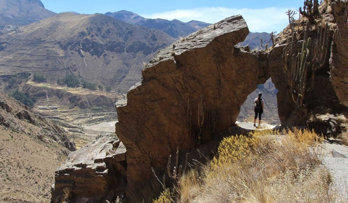 Full Day Madrigal Fortress Tour