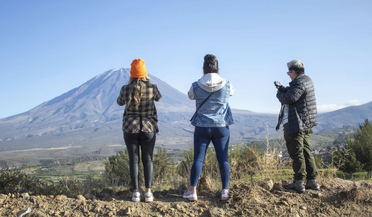 Homestay Yanque + Colca Trek 3 Days