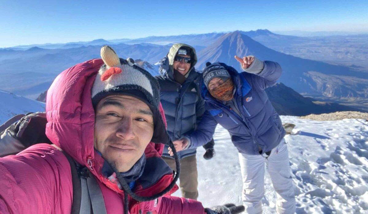 Chachani Volcano Climbing 2 Days / 1  Night