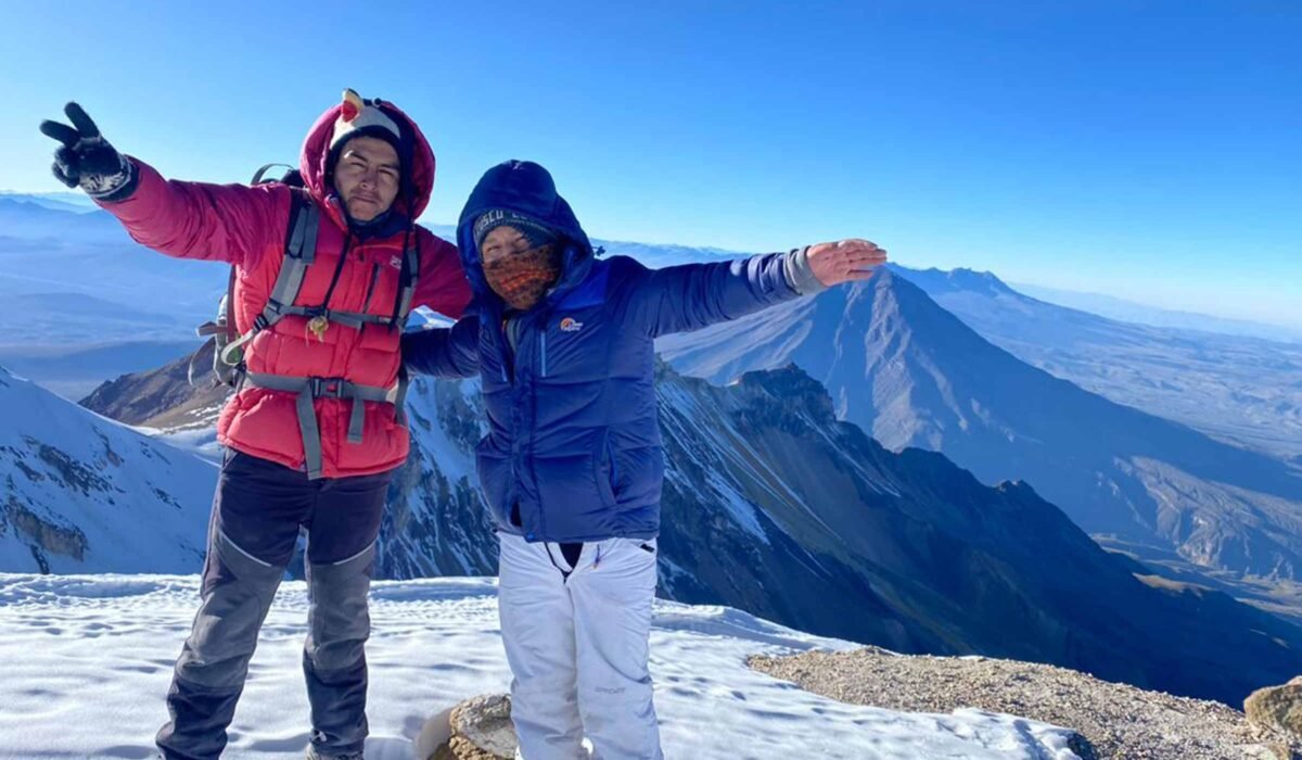 Chachani Volcano Climbing 2 Days / 1  Night